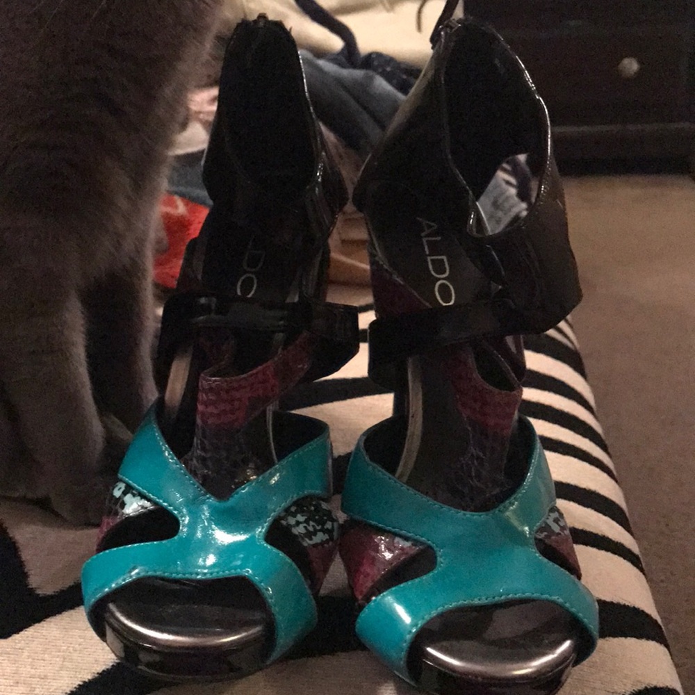 ALDO size 7 heels worn once!